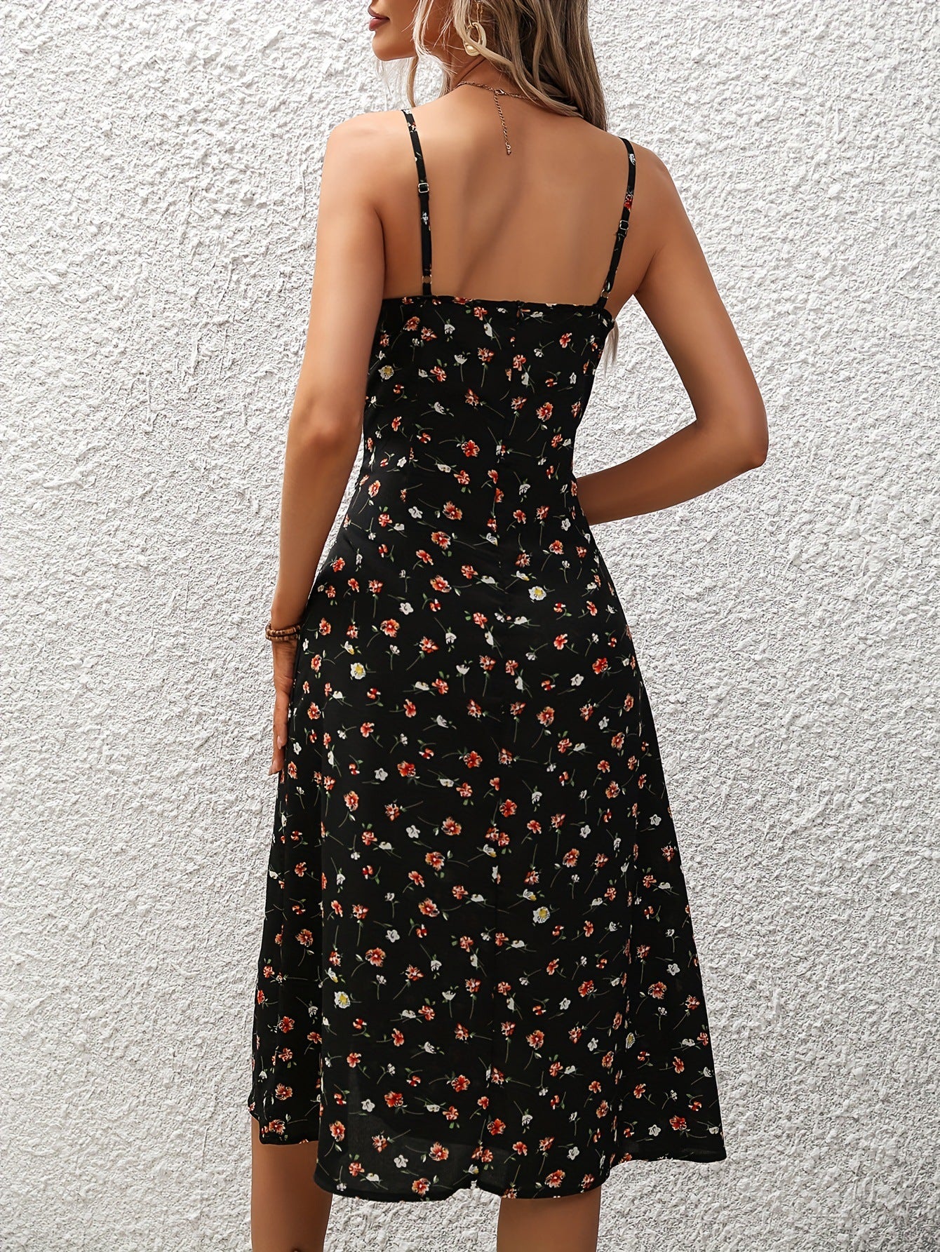 Vestido Romana Floral Alcinha Fenda Lateral Preto