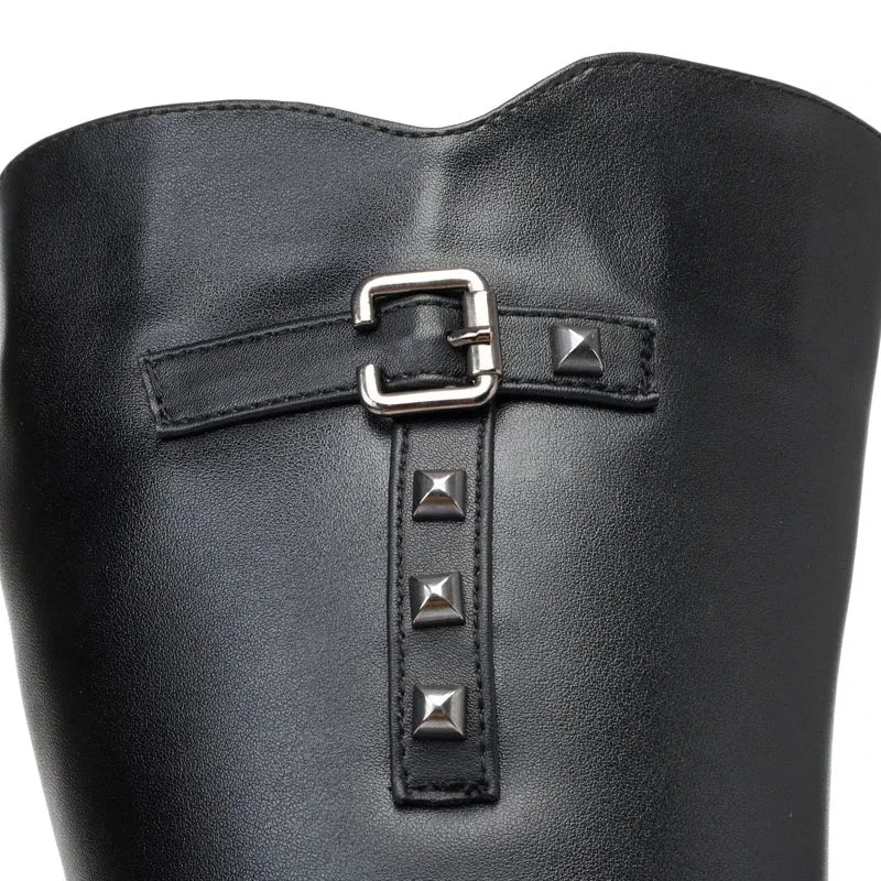Bota Warm Cano Alto Forrada Peluciada Impermeável Couro Preta