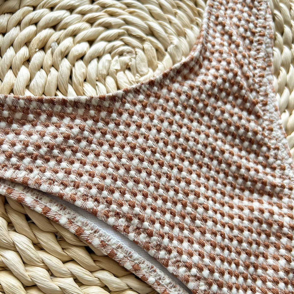 Biquíni Xadrez Marrom Meia-Taça Brown