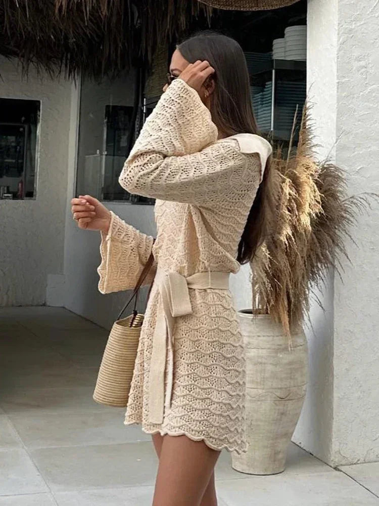 Vestido Curto Tricô Amarração Boho Chic