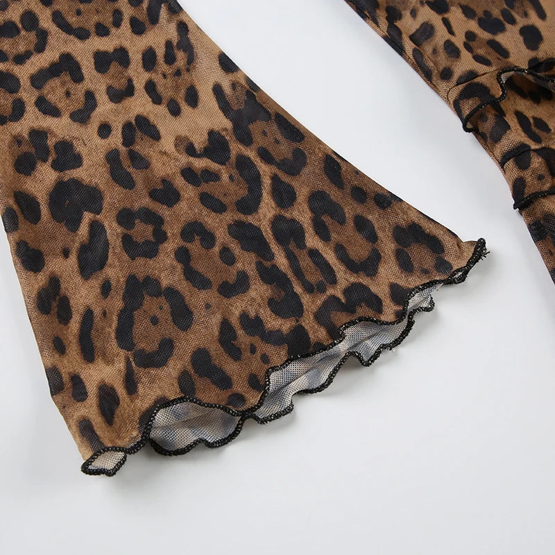 Blusa Flaire Oncinha Amarração Frontal Vintage Boho