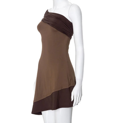 Vestido Curto Assimétrico Marrom