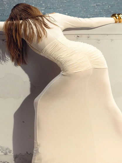 Vestido Longo Tule Manga Comprida