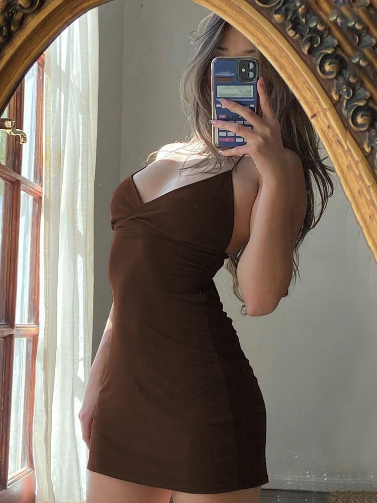 Vestido Curto Alcinha Sexy Marrom