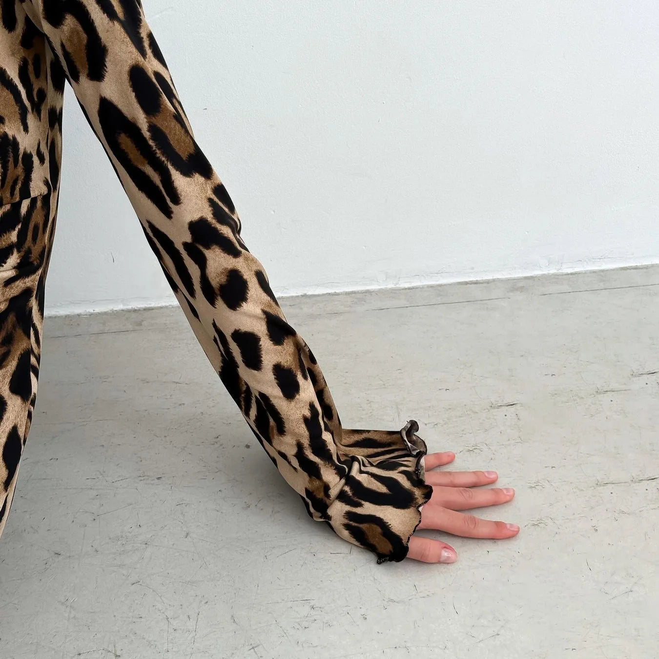 Vestido Giorgina Manga Longa Animal Print MINI